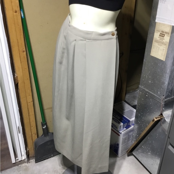 Giorgio Armani Lined Wrap Skirt - Picture 13 of 16